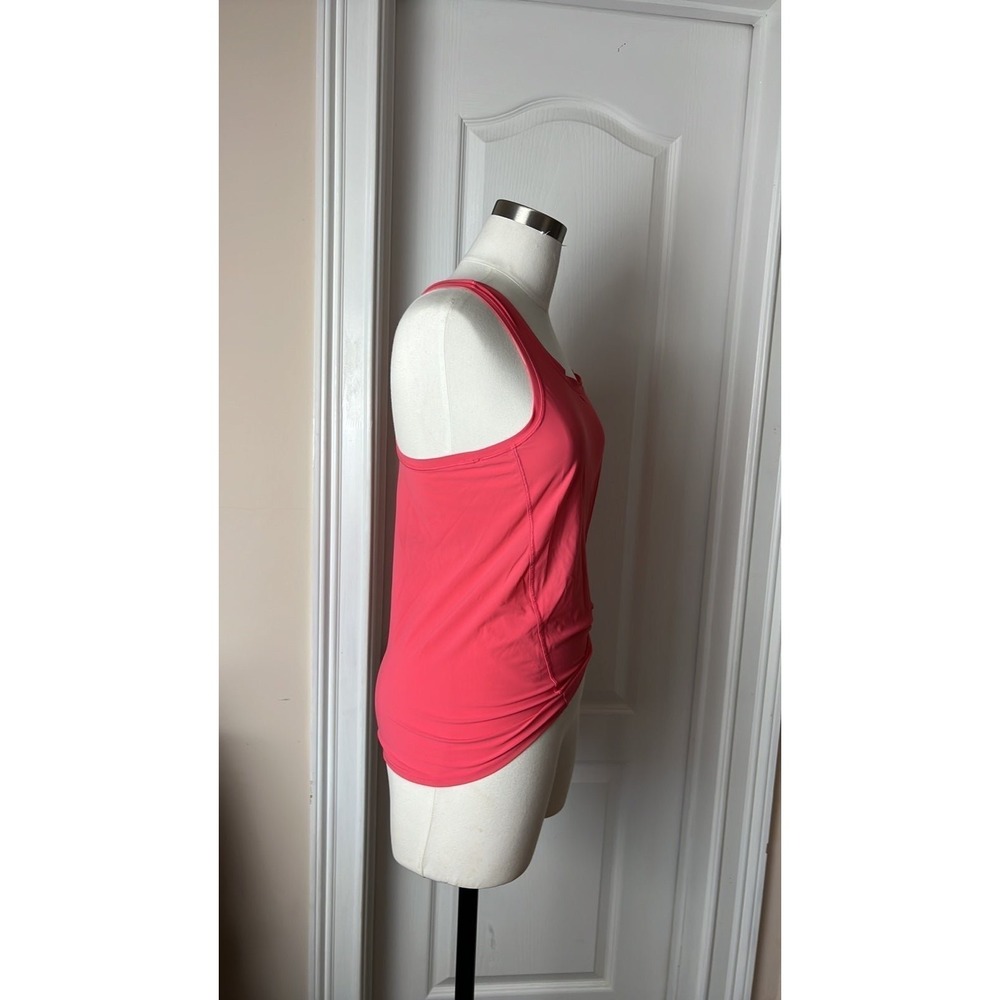 Athleta‎ - Picture 3 of 9